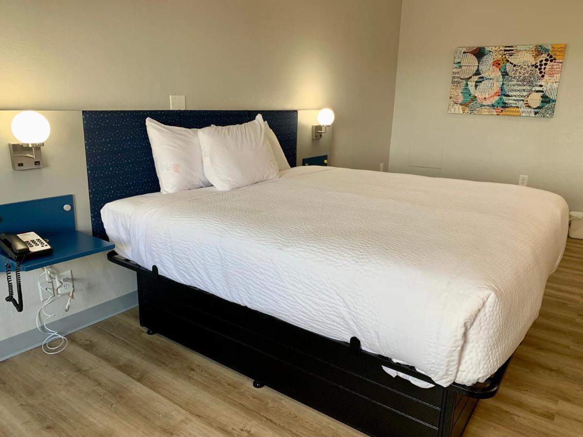 Microtel Inn & Suites By Wyndham Stockbridge/Atlanta I-75 Eksteriør billede
