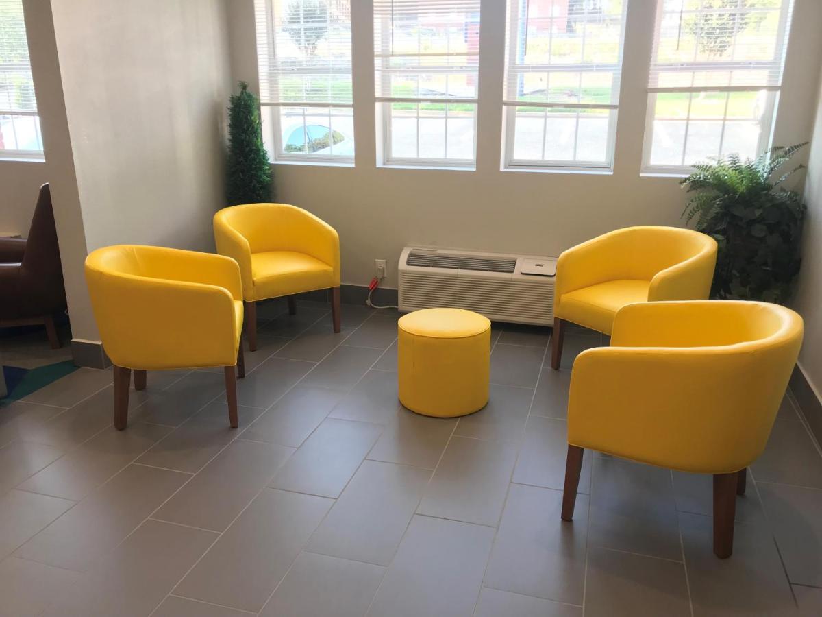 Microtel Inn & Suites By Wyndham Stockbridge/Atlanta I-75 Eksteriør billede