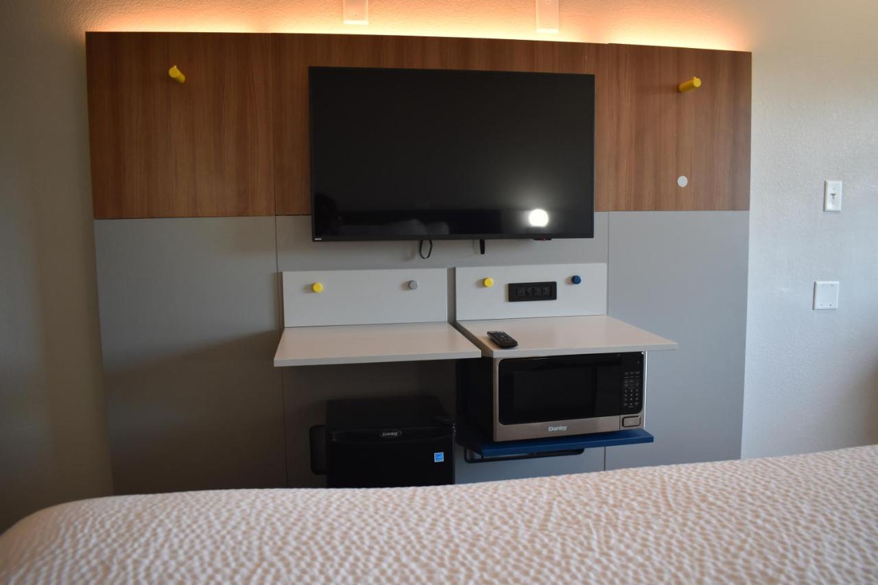 Microtel Inn & Suites By Wyndham Stockbridge/Atlanta I-75 Eksteriør billede