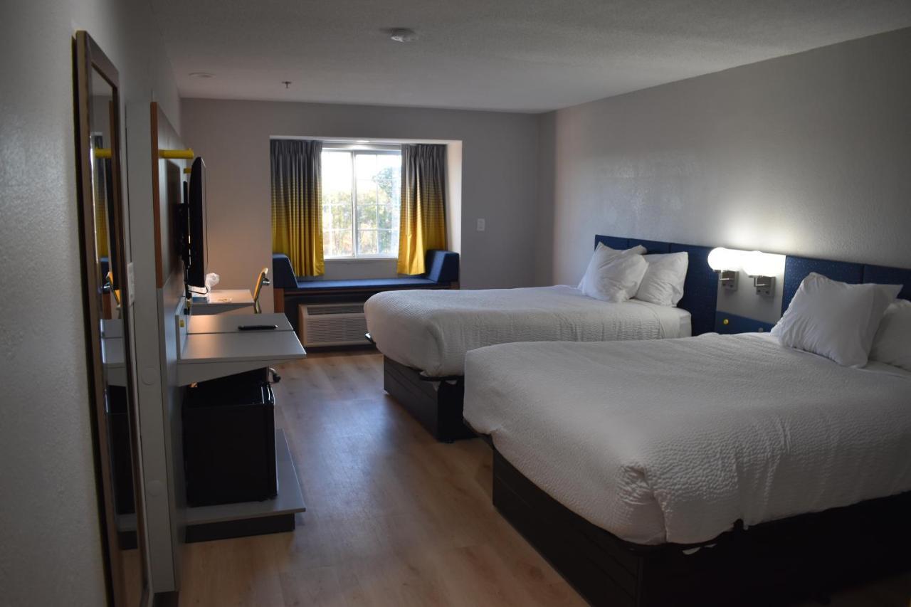 Microtel Inn & Suites By Wyndham Stockbridge/Atlanta I-75 Eksteriør billede